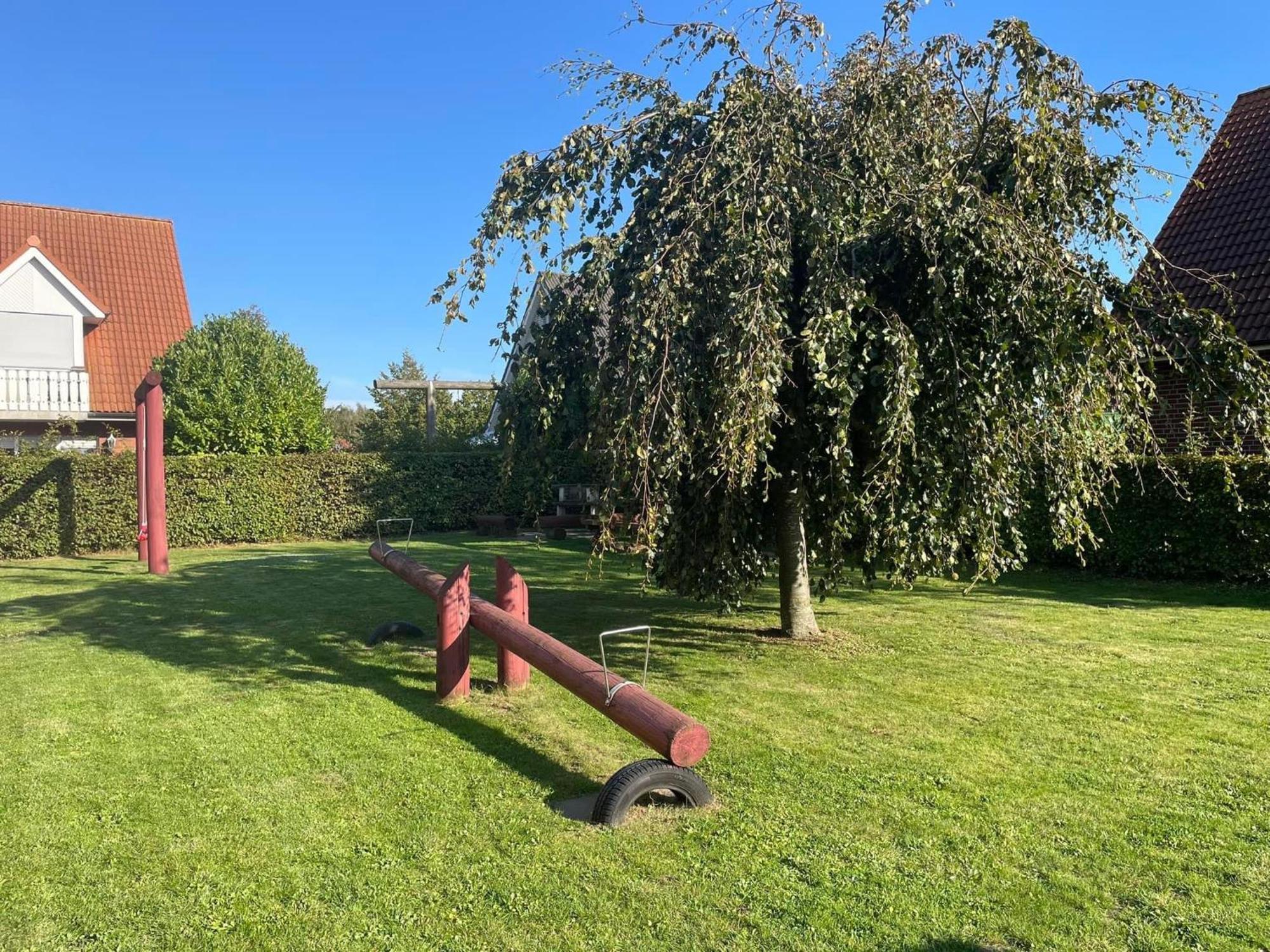 Ferienwohnungen Wiek, Haus Luv & Lee Wiek auf Rugen Bagian luar foto