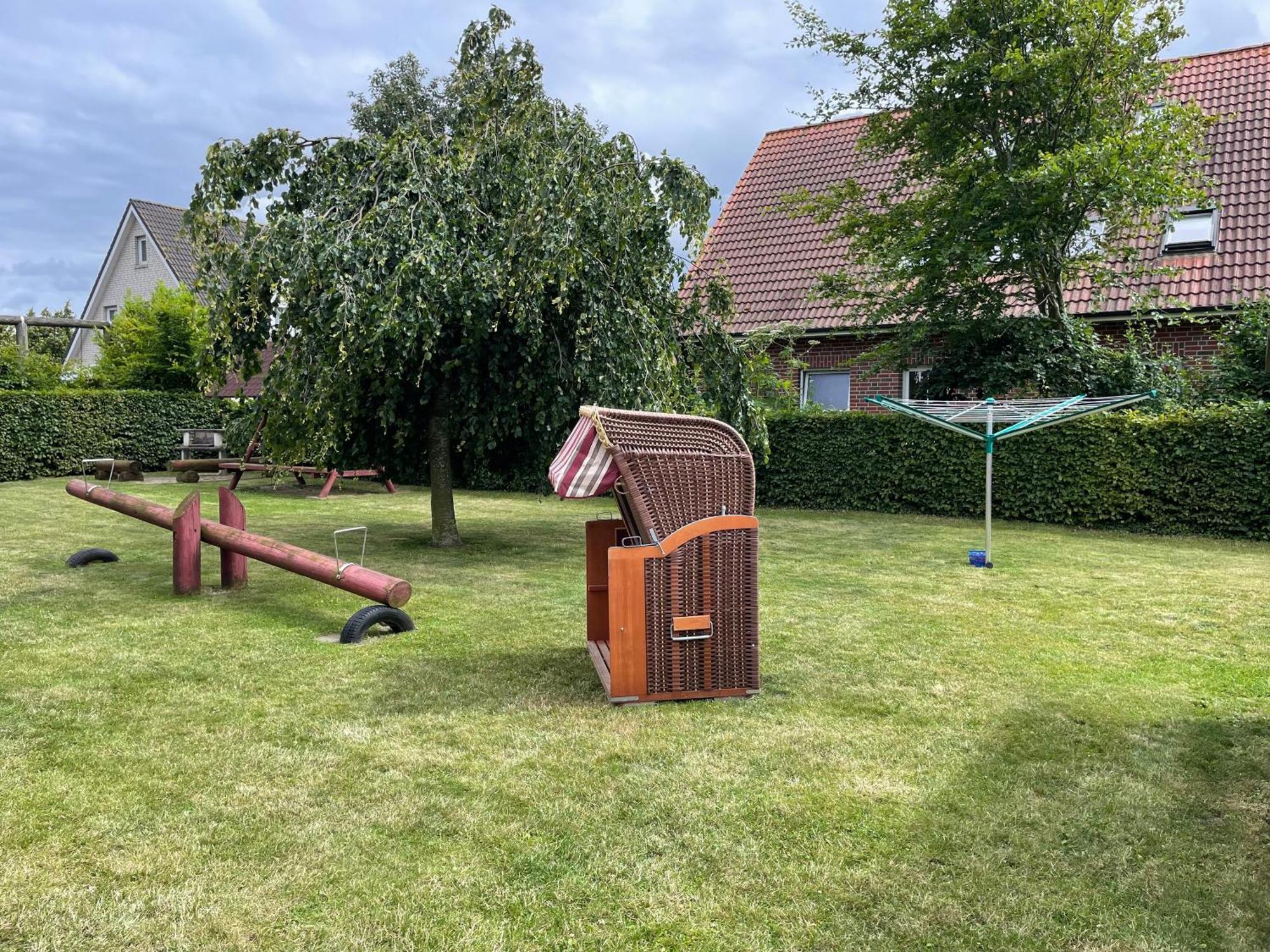 Ferienwohnungen Wiek, Haus Luv & Lee Wiek auf Rugen Bagian luar foto
